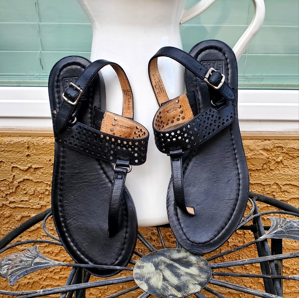 FRYE SANDALS